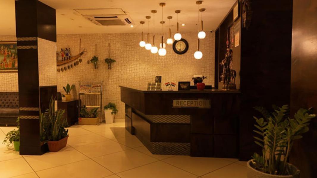 Hotel Royal Retreat Szambalpur Kültér fotó