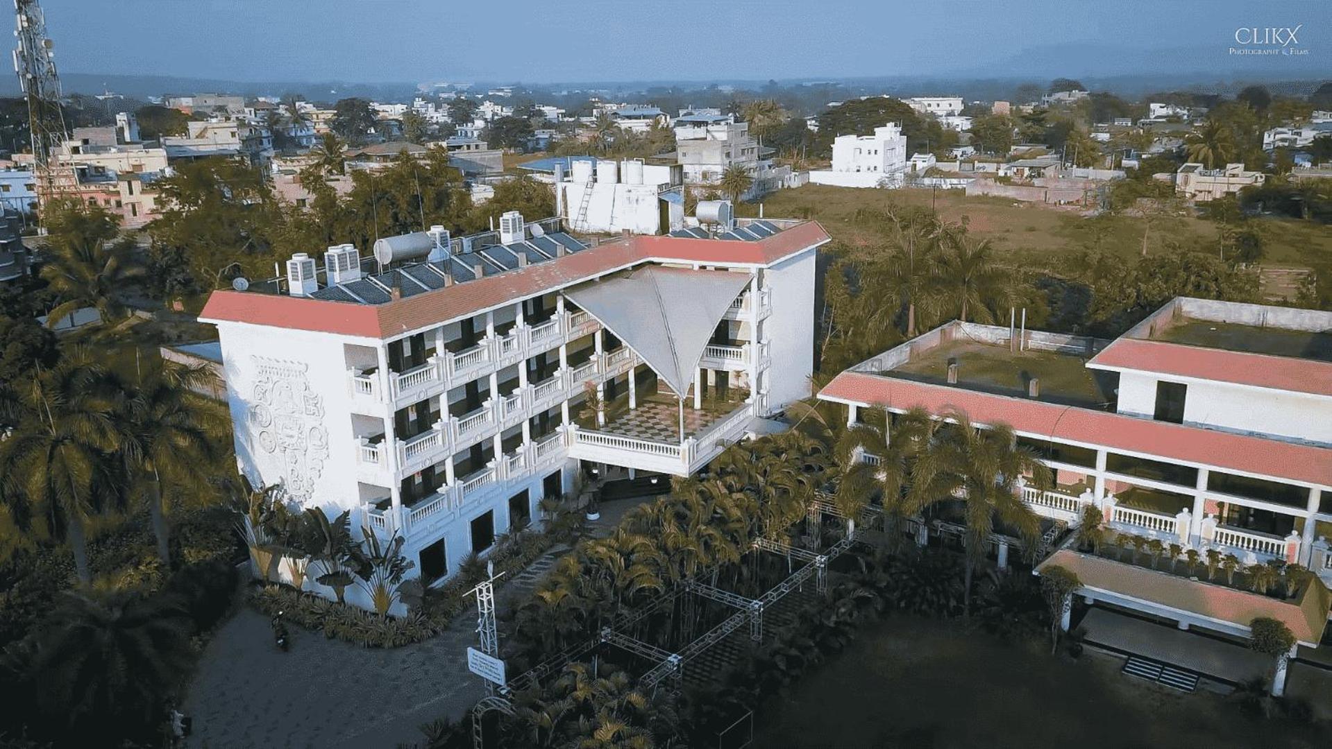 Hotel Royal Retreat Szambalpur Kültér fotó
